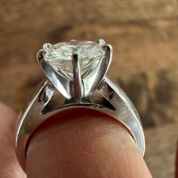 ENGAGEMENT RING DEF FOREVER ONE Charles & Colvard Moissanite 2.0 ct. Ring - Picture 4 of 11